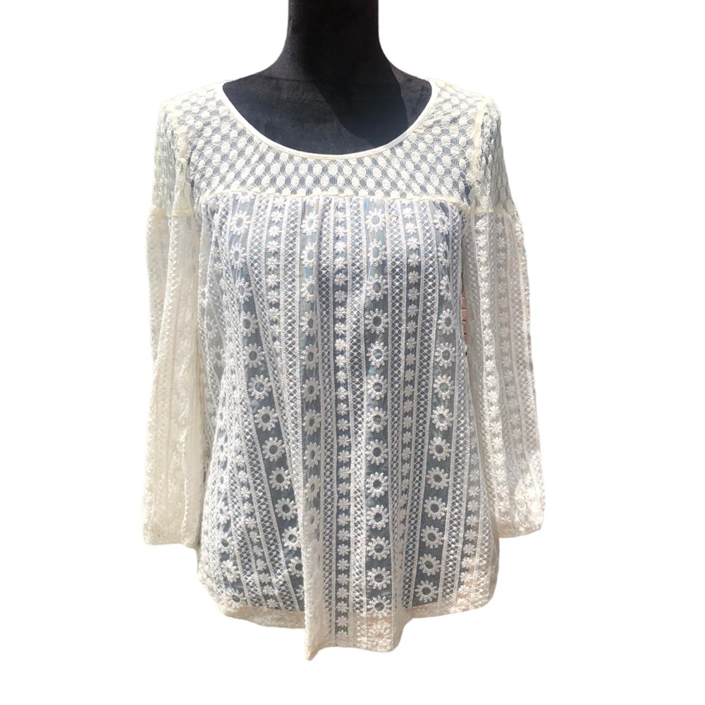 Altar’d State Double Lace Top size Small - Picture 10 of 10